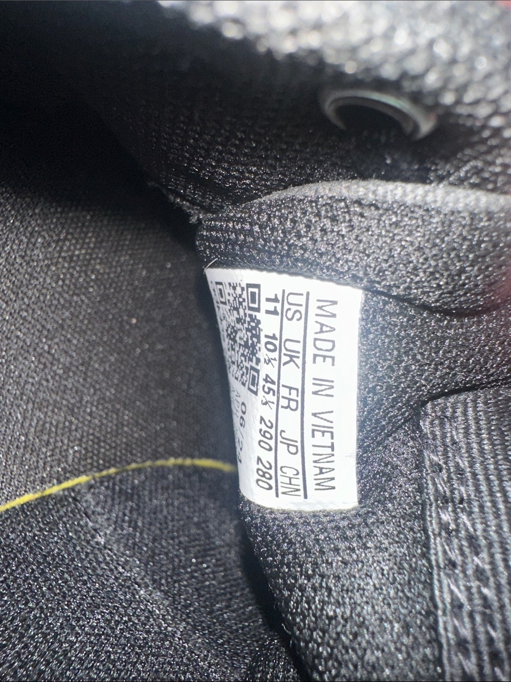 adidas Black & White Low-Top Sneakers with Gum Sole - Picture 5 of 5
